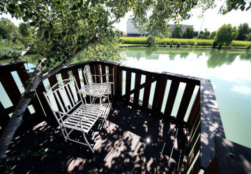 Casa sull'albero con vista sul lago